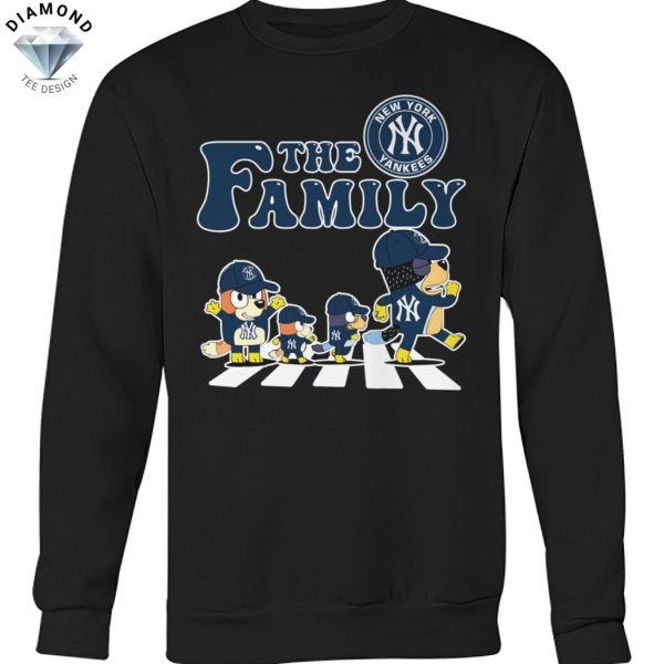 The Family Bluey x New York Yankees Unisex T-Shirt