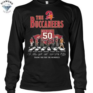 The Tampa Bay Buccaneers 50 Seasons Signature Thank You For The Memories Unisex T-Shirt
